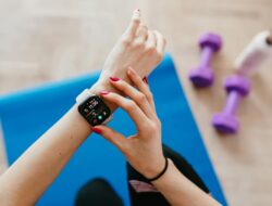 Teknologi Wearable: Dari Smartwatch hingga Pakaian Cerdas – Pengetahuan Ultimate untuk Penggemar Teknologi
