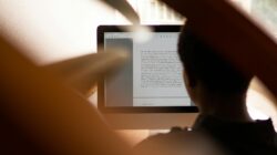 Teknologi Pengenal Suara: Dari Asisten Virtual hingga Terjemahan Real-Time